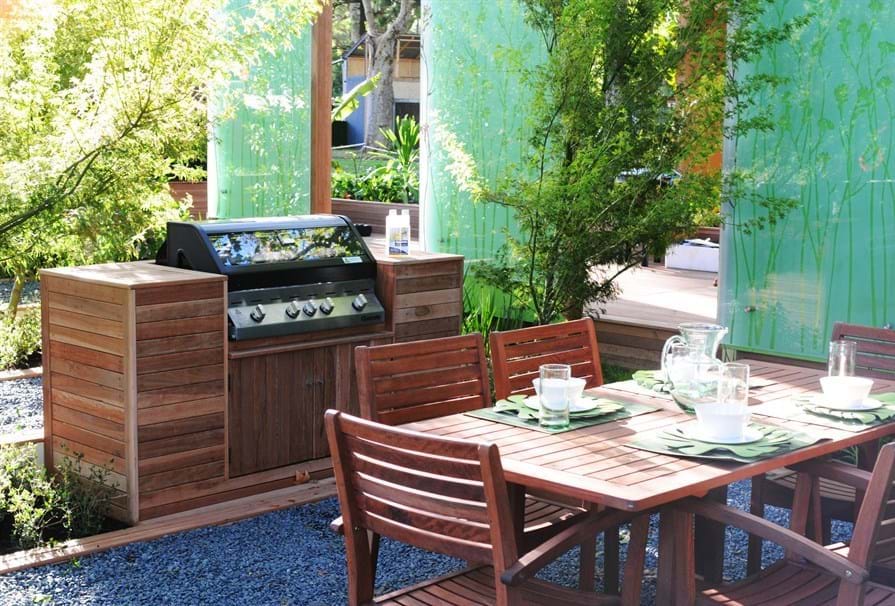 'MITRE 10 SUSTAINABLE LIVING GARDEN'